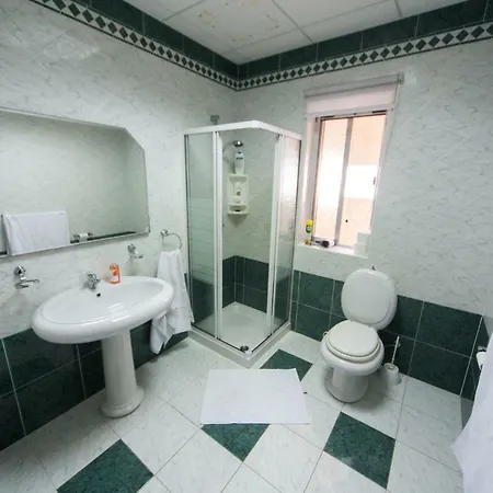 Prholidays Fabulous 3 Bedroom Sea View Apartmán