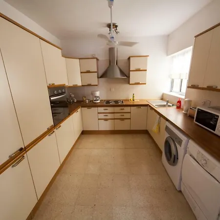Prholidays Fabulous 3 Bedroom Sea View Saint Julian's