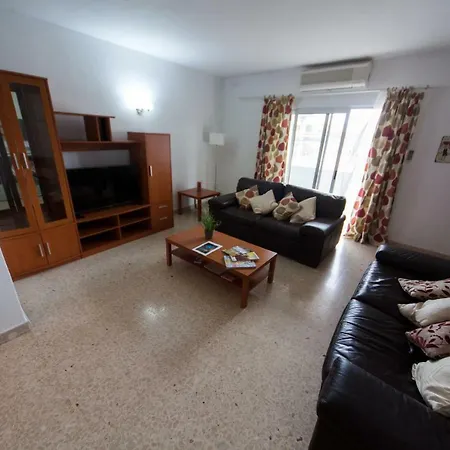 Apartmán Prholidays Fabulous 3 Bedroom Sea View